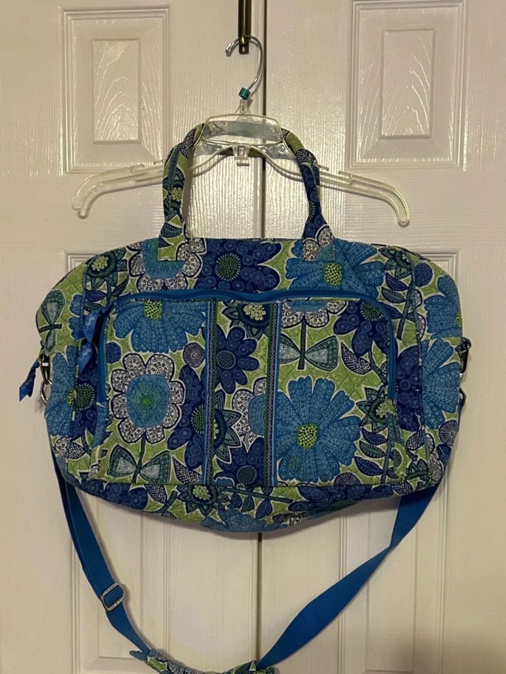 VeraโBradley Blue and Green Floral Quilted Travel Bag